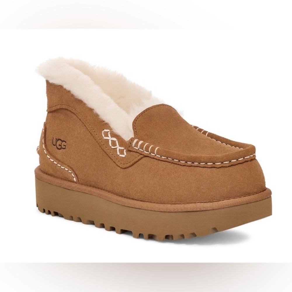 NIB UGG® Women's Ansley Parc Booties